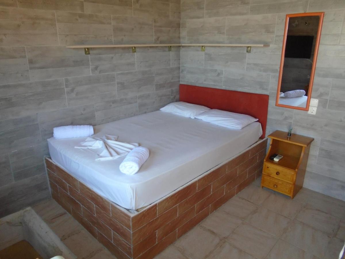 Orfeas Rooms Vasiliki Exteriör bild