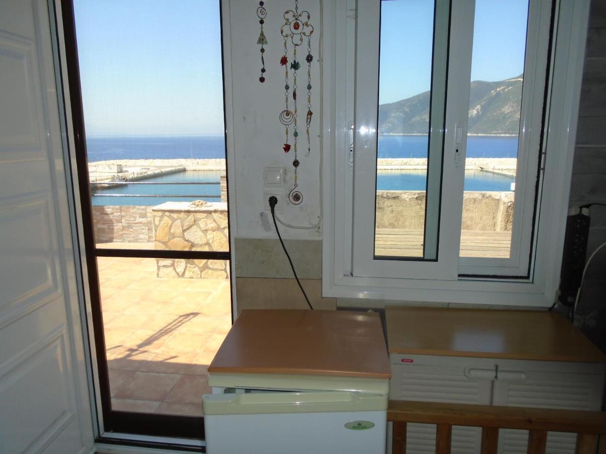 Orfeas Rooms Vasiliki Exteriör bild