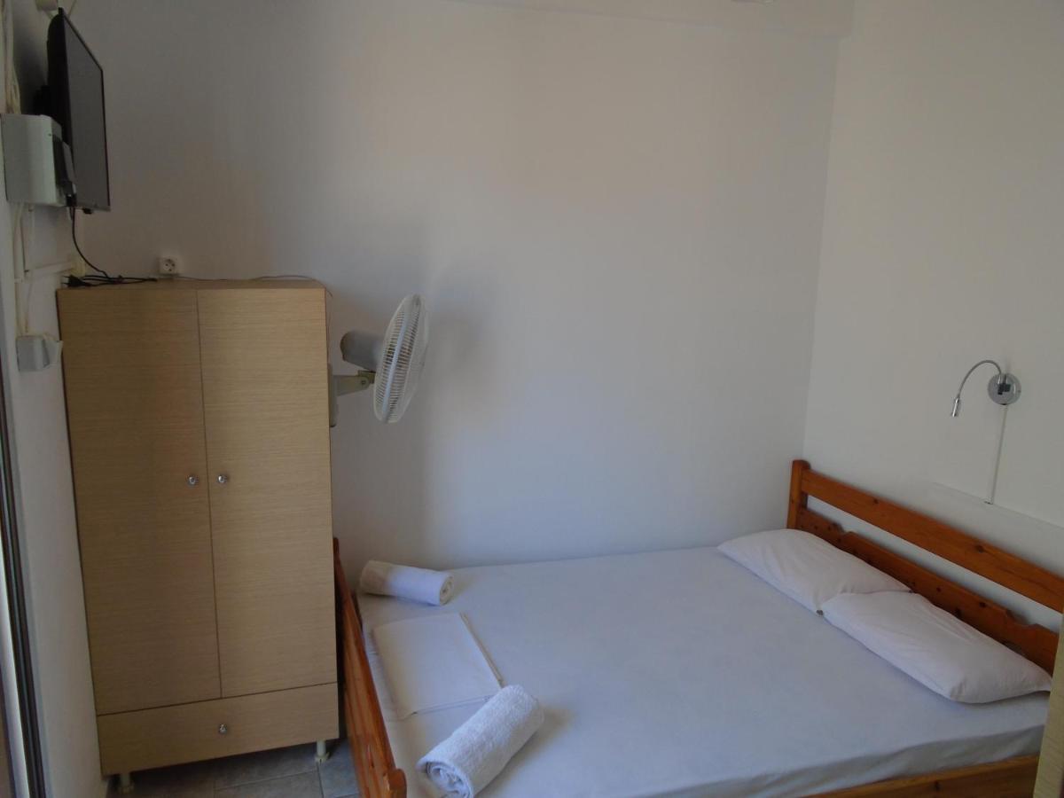 Orfeas Rooms Vasiliki Exteriör bild