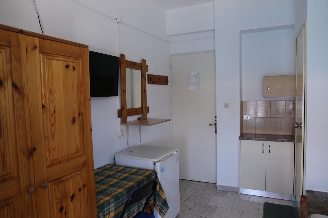 Orfeas Rooms Vasiliki Exteriör bild
